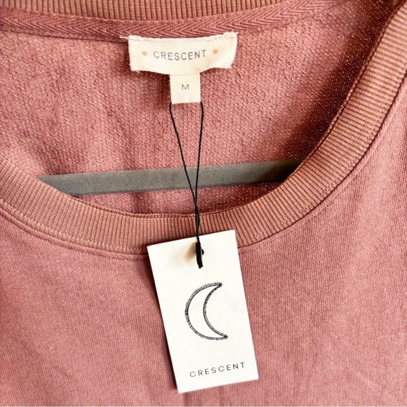 NWT Crescent Oversized Sweater Size Medium - Picture 10 of 10